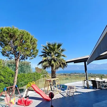 Alexiou Luxury Aigio