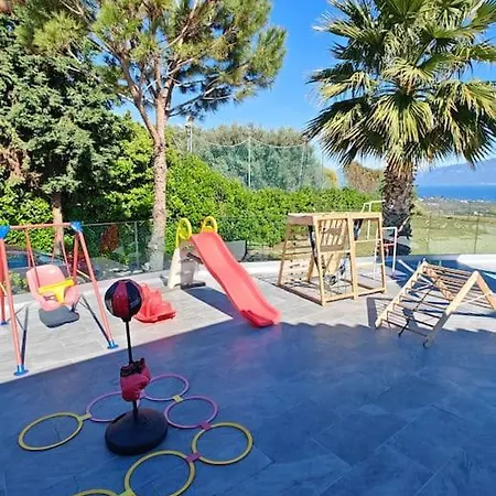 Alexiou Luxury Villa Aigio